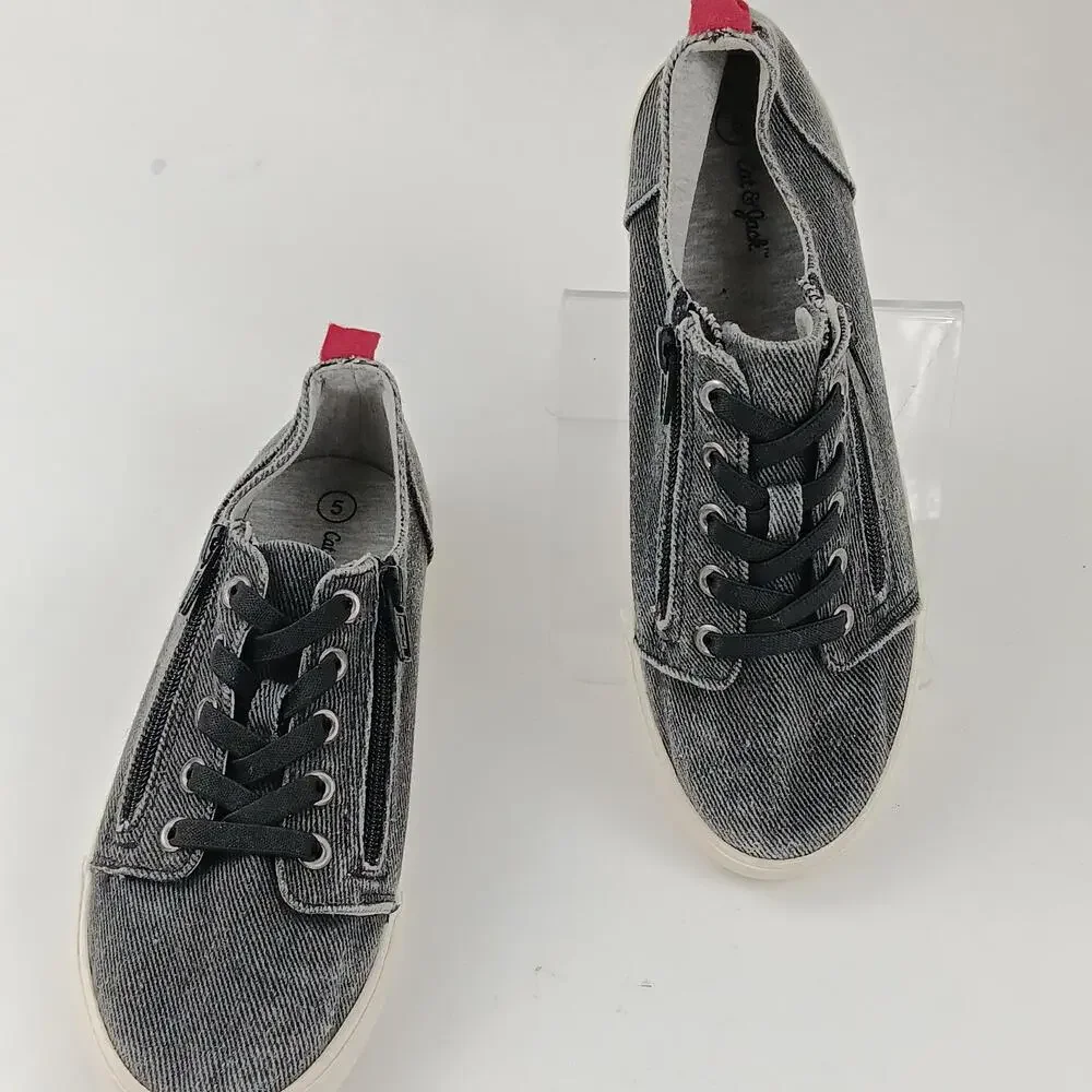 Cat & Jack Shoes Kids Size 5 Gray Denim Zipper Lace Up Casual Low Top Sneakers